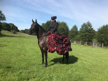 Load image into Gallery viewer, Ruched taffeta skirts