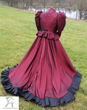 Load image into Gallery viewer, SOLD- Burgundy ripple jacket concours outfit