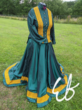 Load image into Gallery viewer, green taffeta concours d&#39;elegance costume 
