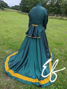 Reduced- Green taffeta skirt trimmed with gold lace