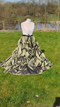 Load and play video in Gallery viewer, REDUCED - Olive green ruched skirt
